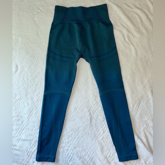 Gymshark Geo Leggings - Picture 3 of 6